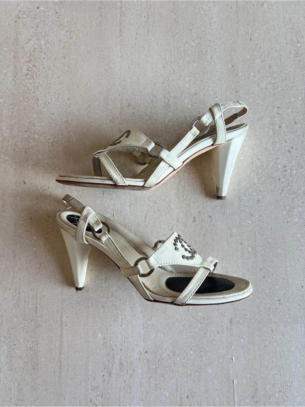 Vintage Chanel White Slingback Studded Sandals with Box - Picture 5 of 10